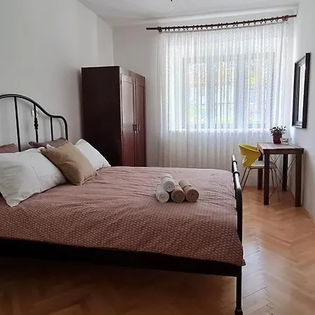 Couette-café Nona Bb Postojna