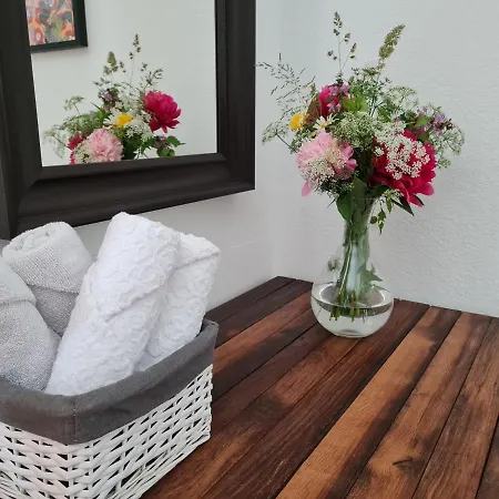 Nona Bb Couette-café Postojna